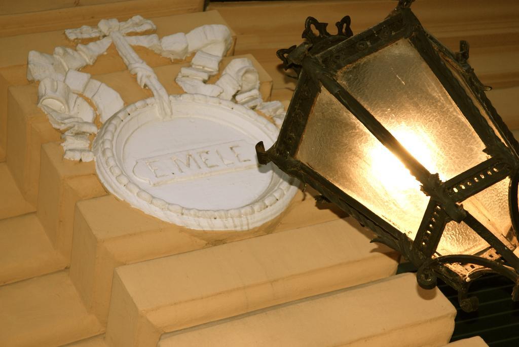 Palazzo Mele Residence Napoli Bagian luar foto