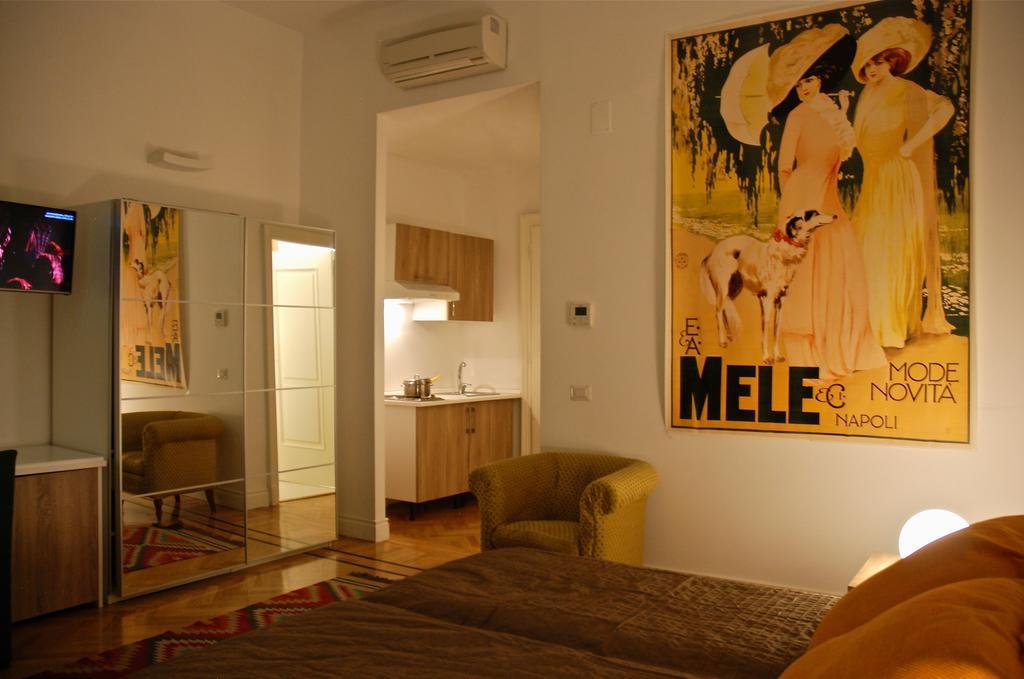 Palazzo Mele Residence Napoli Bagian luar foto